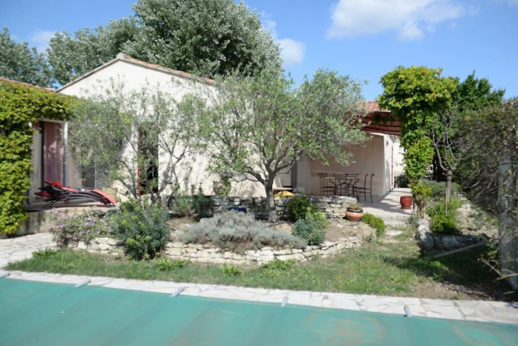 Petit Paradis . Pujaut Exterior foto